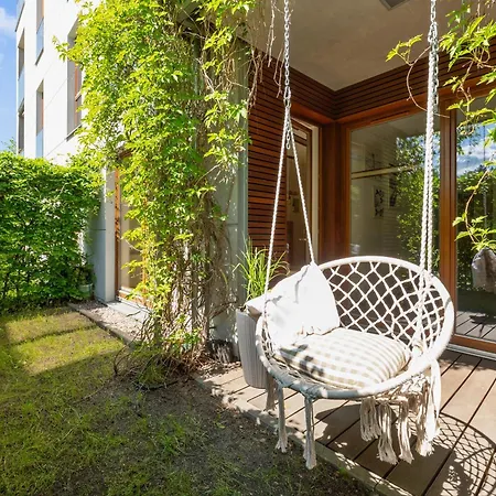 Apartament Nadmorski Dwór Z Tarasem By Grand *